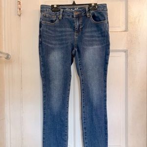 *Eddie Bauer girls skinny jeans in size 16*